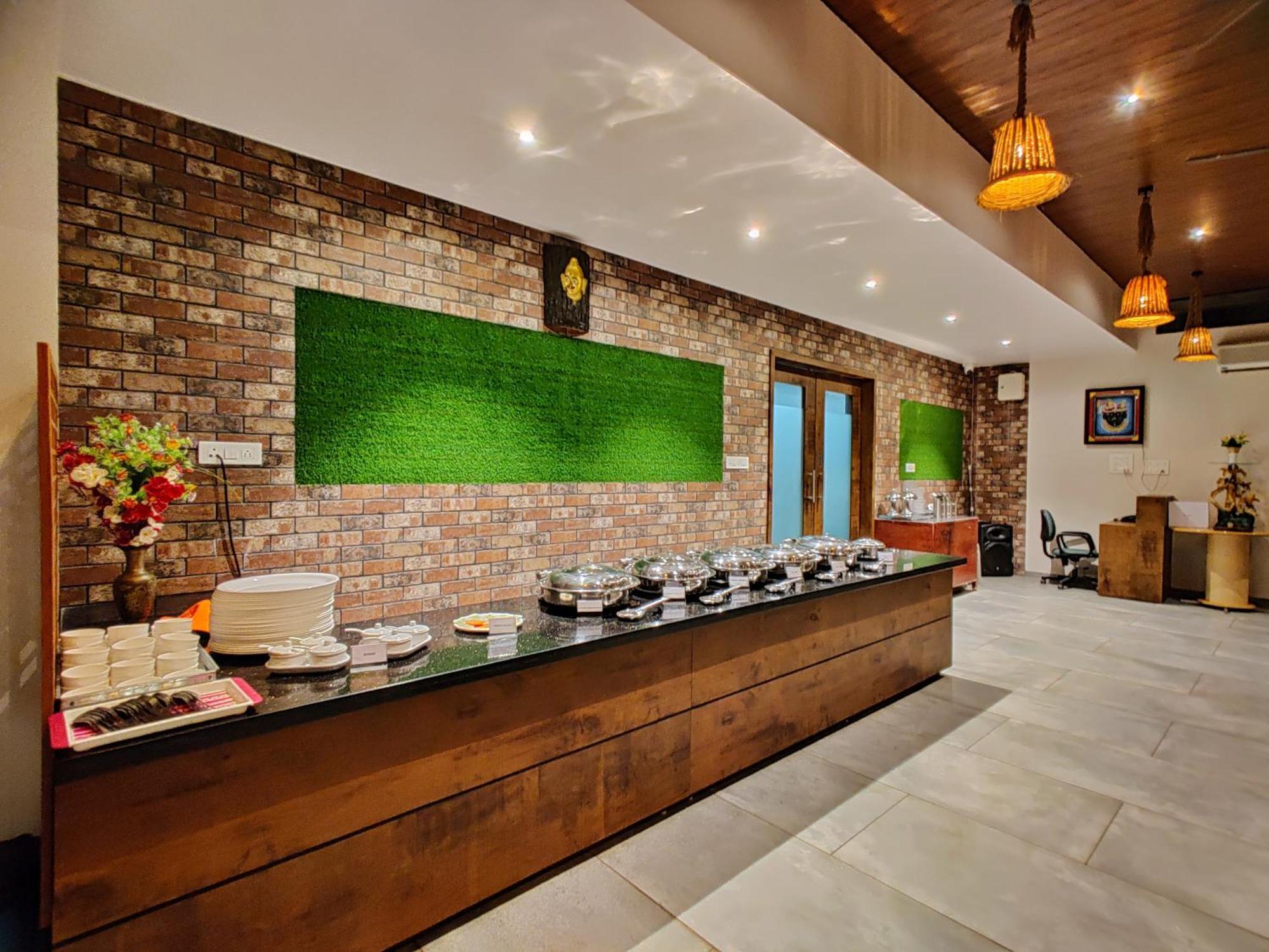 Lion Signature Family Resort Sasan Gir Exterior foto